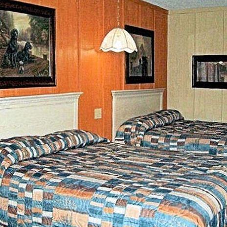 Charles Wesley Motor Lodge Downtown Broken Bow- Hochatown Chambre photo