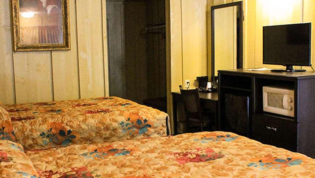 Charles Wesley Motor Lodge Downtown Broken Bow- Hochatown Chambre photo
